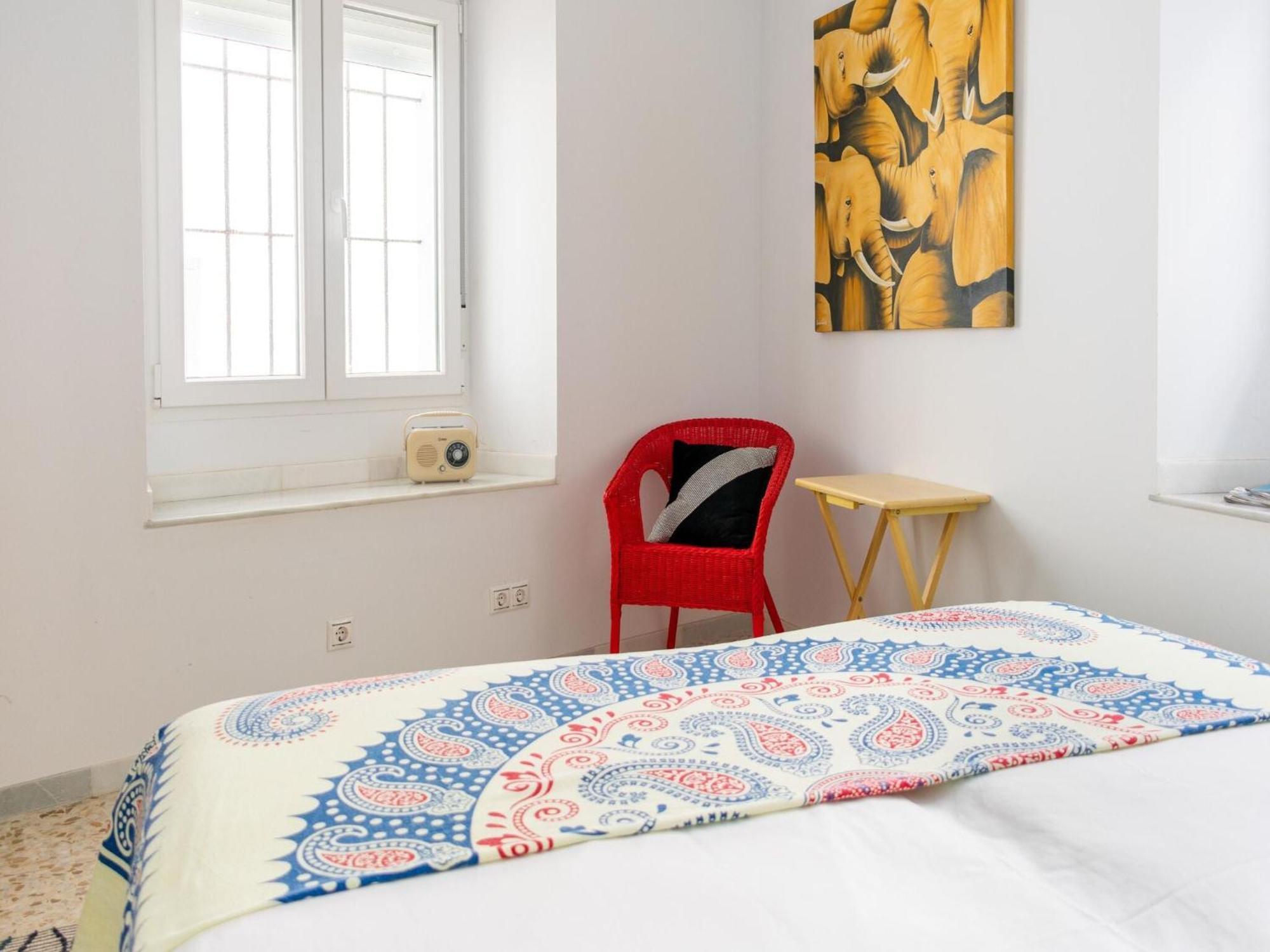 Cosy Holiday Home With Sea-View 加的斯 外观 照片